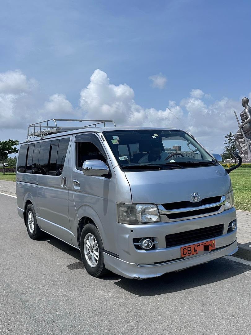 Toyota Mini Bus HIACE